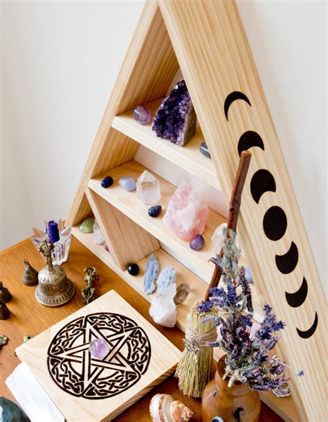 Witchcraft Altars How To Set Up An Altar For A Beginner Witch Simple