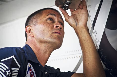 Air Force Master Sgt Christopher Huntington Performs Preflight Checks On F 16s Flown By The Us