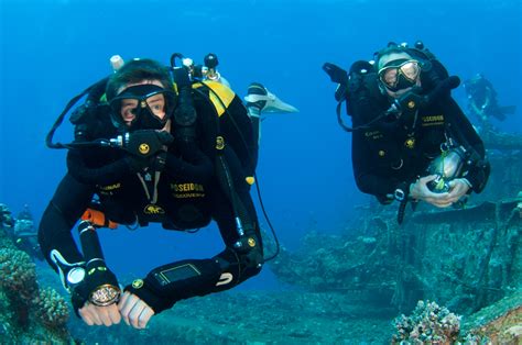 Smith Ocean Adventure Travel Blog Rebreather Diving Vs Scuba Diving