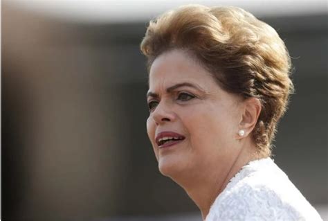 Dilma Adere A Carta E Diz Que Democracia Est Sob Grave Amea A Banda B