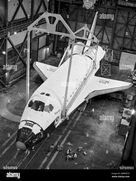 Space Shuttle Assembly Building Black And White Stock Photos Images