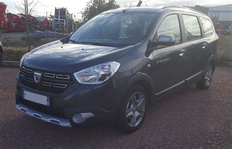 Dacia Lodgy Stepway Blue Dci Places Garage Michel Duverger