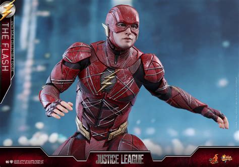 Justice League The Flash 1 6 Scale Figure By Hot Toys The Toyark News