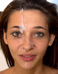 Hot Brunette With Lusciously Formed Body Sw XXX Dessert Picture