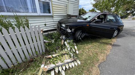 Stolen Car Smashes Into Linwood House Youth Offenders Flee Scene