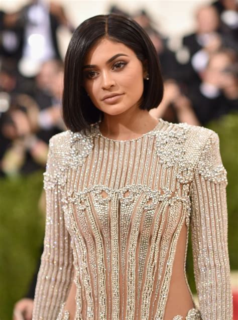 Kylie Jenner's Hair and Makeup at the 2016 Met Gala | POPSUGAR Beauty