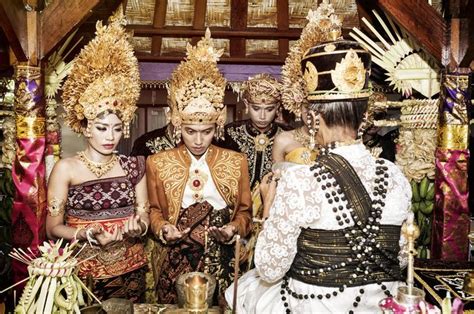 Mengenal 11 Pakem Tata Rias Pengantin Bali Bolehkah Dipakai Dengan