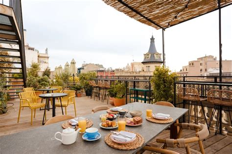 The 3 Best Standard, Family-Friendly Hotels in Barcelona | kimkim