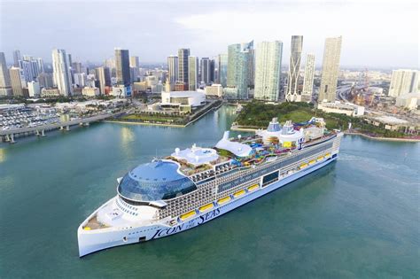 Pax Royal Caribbean Cancels Sailing On World S Largest Cruise Ship