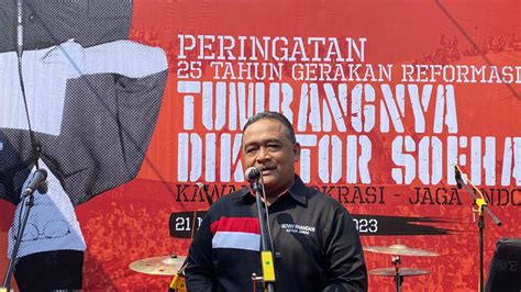 Tahun Reformasi Barikade Dukung Upaya Pemerintah Jokowi