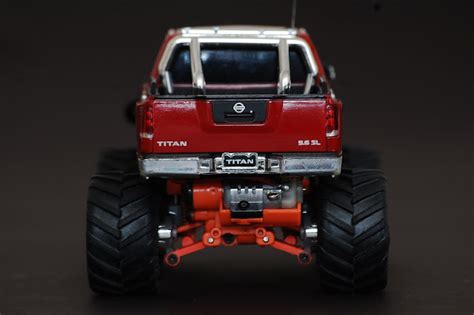 Southern Comfort Rc Garage Nissan TiTan SL V8 7 4v Lipo Monster