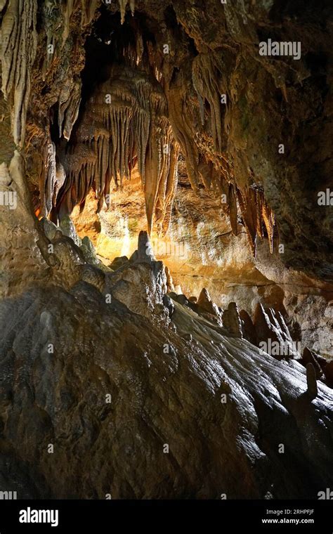 Germany, Bavaria, Upper Franconia, Franconian Switzerland, Pottenstein, Devil's Cave, inside ...