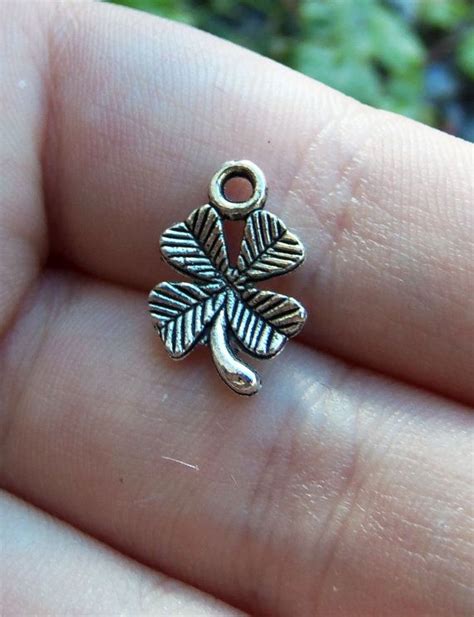 15 Four Leaf Clover Charms 4 Leaf Clover Charm 4 H Club | Etsy | Clover ...