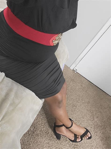 Giving My New Pencil Skirt A Whirl 🖤 ️👠 Hope I Nailed It Rcrossdressingsupport