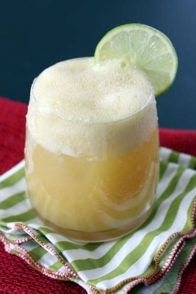 Pineapple Rum Cocktail Recipe - Food Fanatic