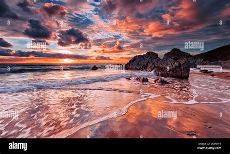 Views across the beach at Whitsand Bay Stock Photo - Alamy