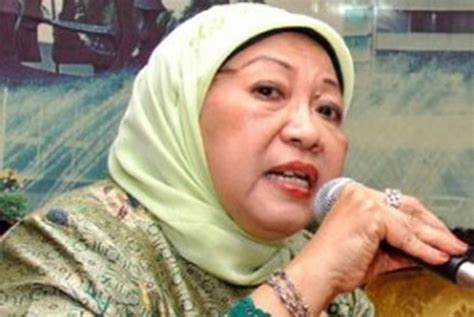 Lily Wahid Adik Gus Dur Meninggal Dunia