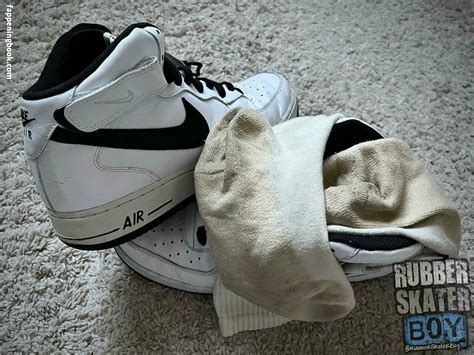 Rubberskaterboy Nude OnlyFans Leaks Fappening FappeningBook