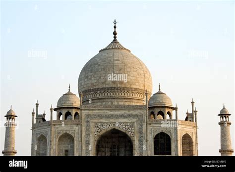 Taj Mahal Roof Hi Res Stock Photography And Images Alamy