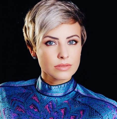 80 Must Try Blonde Pixie Cut Ideas