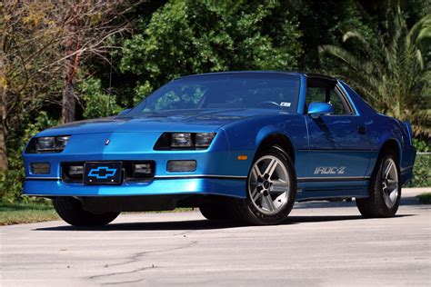 1985 CHEVROLET CAMARO IROC-Z