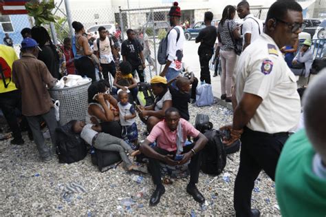 Us Border Haiti Blocks Flights Used By Migrants Going To United States