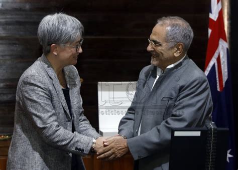 FOTO ATUÁL Penny Wong hasoru malu ho PR José Ramos Horta TATOLI