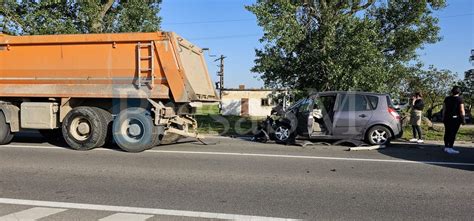 Foto Video Accident N Jude Ul Satu Mare O Oferi A Intrat Cu