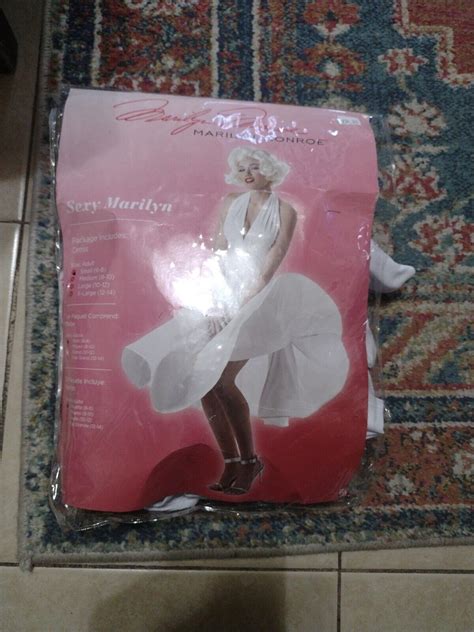 Marilyn Monroe Costume White Dress Size Small Gem