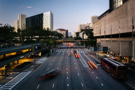 Traffic and Buildings on Figueroa Street Editorial Photo - Image of ...