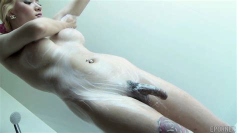 Solo By Blonde Tranny