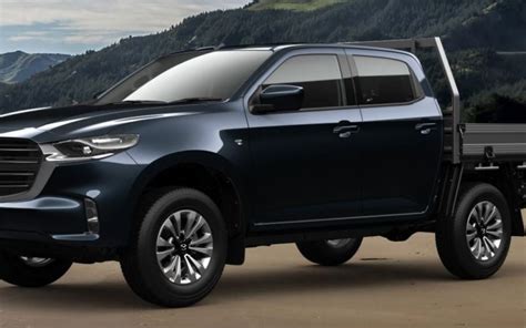 2023 Mazda BT 50 XT 4x4 STANDARD TRAY Dual Cab Chassis Specifications