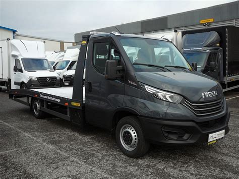 Iveco Daily 35S18 Autotransporter Aut Luftfed NAVI Ciężarówka do