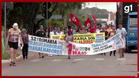 Vídeo Cerca de 150 trabalhadores e integrantes de movimentos sindicais