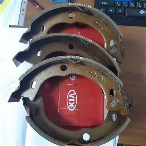 583503ED01 КОМПЛЕКТ ТОРМОЗНЫХ КОЛОДОК С НАКЛАДКАМИ (4ШТ) KIA HYUNDAI ...