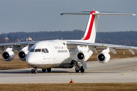 EI RJA IMG 4824 RJ85 CITYJET LSGG 2009 02 25 Roel N Plev Flickr