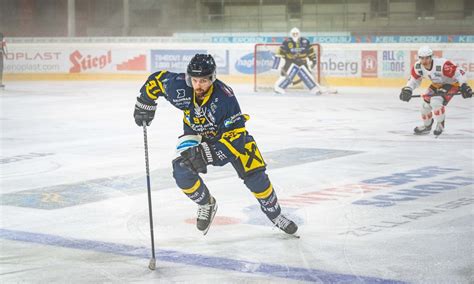 Alpshl Lustenau Und Zell Am See Feiern Siege In Aut Duellen Hockey