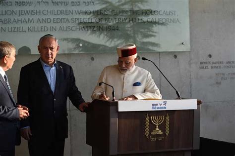 In Pictures Pm Narendra Modi Meets Israels Benjamin Netanyahu Zee