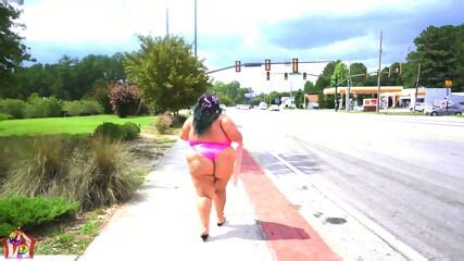 Bbw Fucks Clown For Free In Atlanta