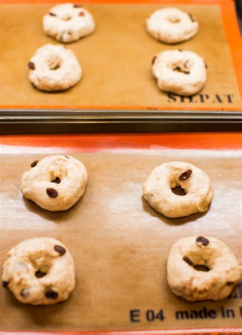 Homemade Cinnamon Raisin Bagels So EASY Averie Cooks