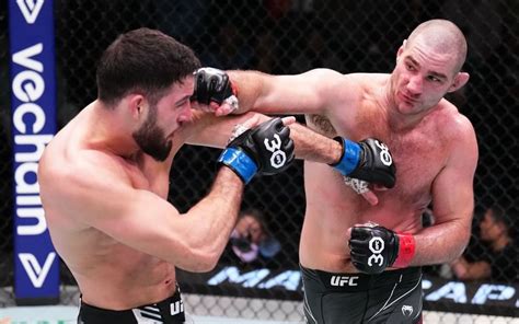 Who won the UFC fight last night (January 14, 2023)?