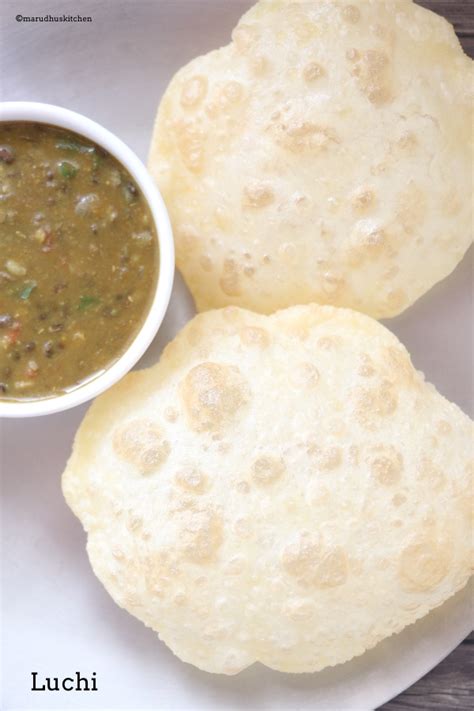 Bengali luchi puri / how to make luchi - Marudhuskitchen