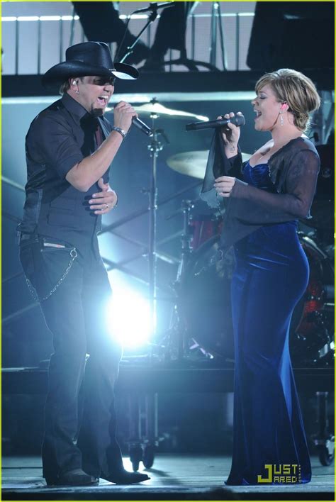 Kelly Clarkson And Jason Aldean Dont You Wanna Stay Duet Photo