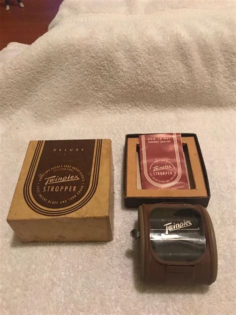 Vintage Twinplex Stropper W Original Box Double Edge Razor Blade