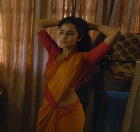 Anupama Parameswaran Hot Images Hot Saree Photos Of Anupama