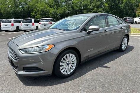 Used 2014 Ford Fusion Hybrid for Sale Near Me | Edmunds