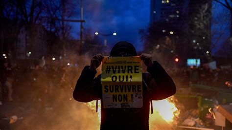 Macron Afronta Su Peor Crisis Ante Las Protestas Por La Aprobaci N De