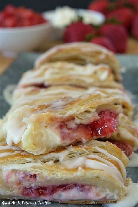 Strawberry Cream Cheese Danish Great Grub Delicious Treats