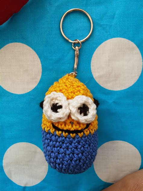 Renske Creatief Sleutelhanger Minion Gehaakt