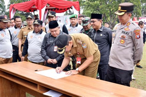 Calon Kepala Desa Mendukung Deklarasi Damai Dalam Pilkades Serentak